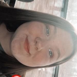 Meet your Posher, Macy